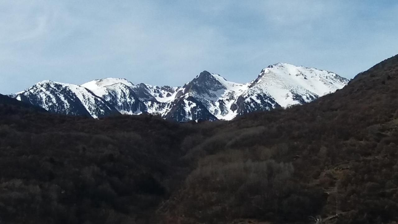 Apartaments Morello Esterri D'Aneu Luaran gambar